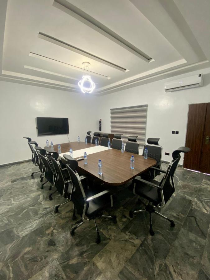Aveon Hotel Abuja Exteriör bild