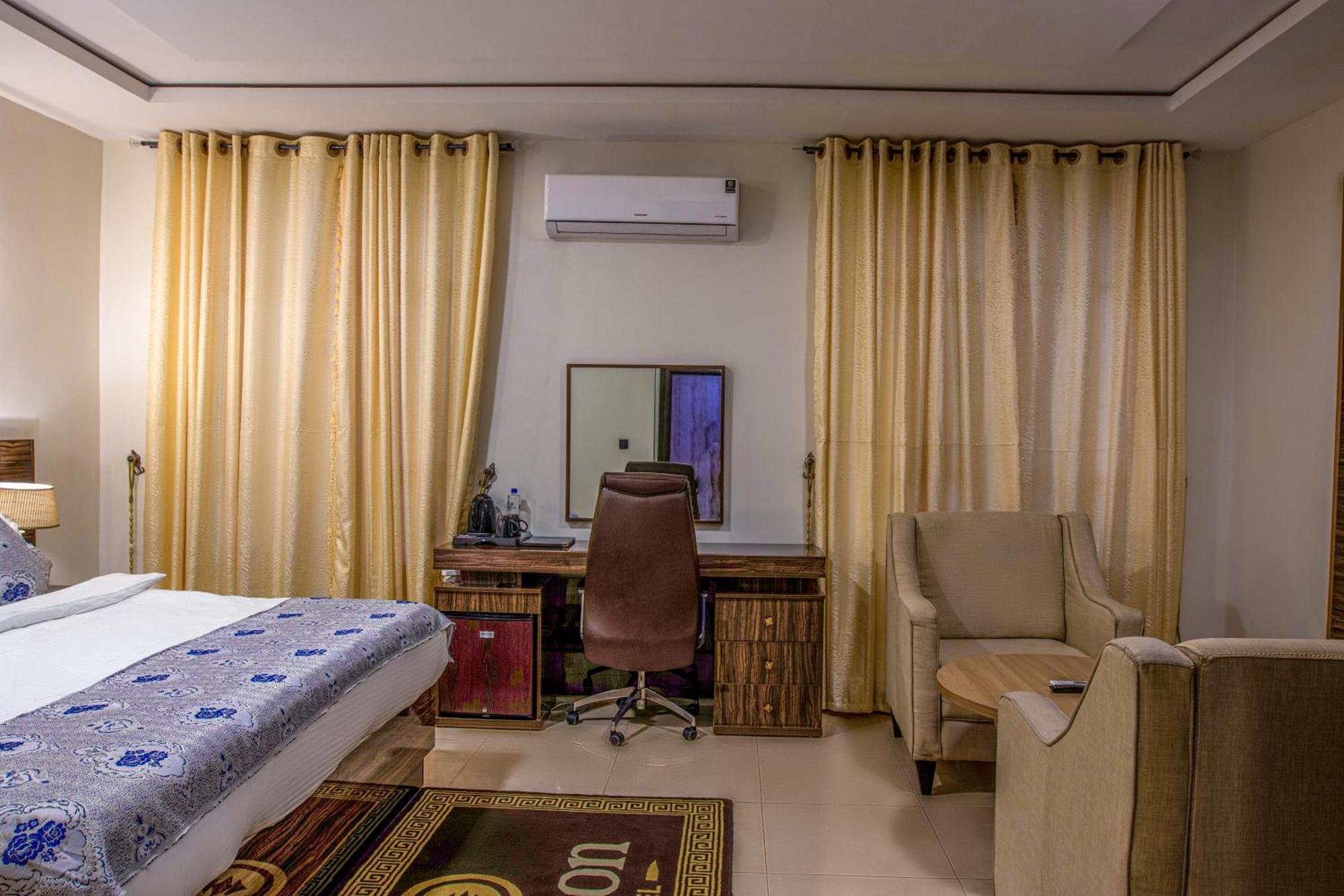 Aveon Hotel Abuja Exteriör bild