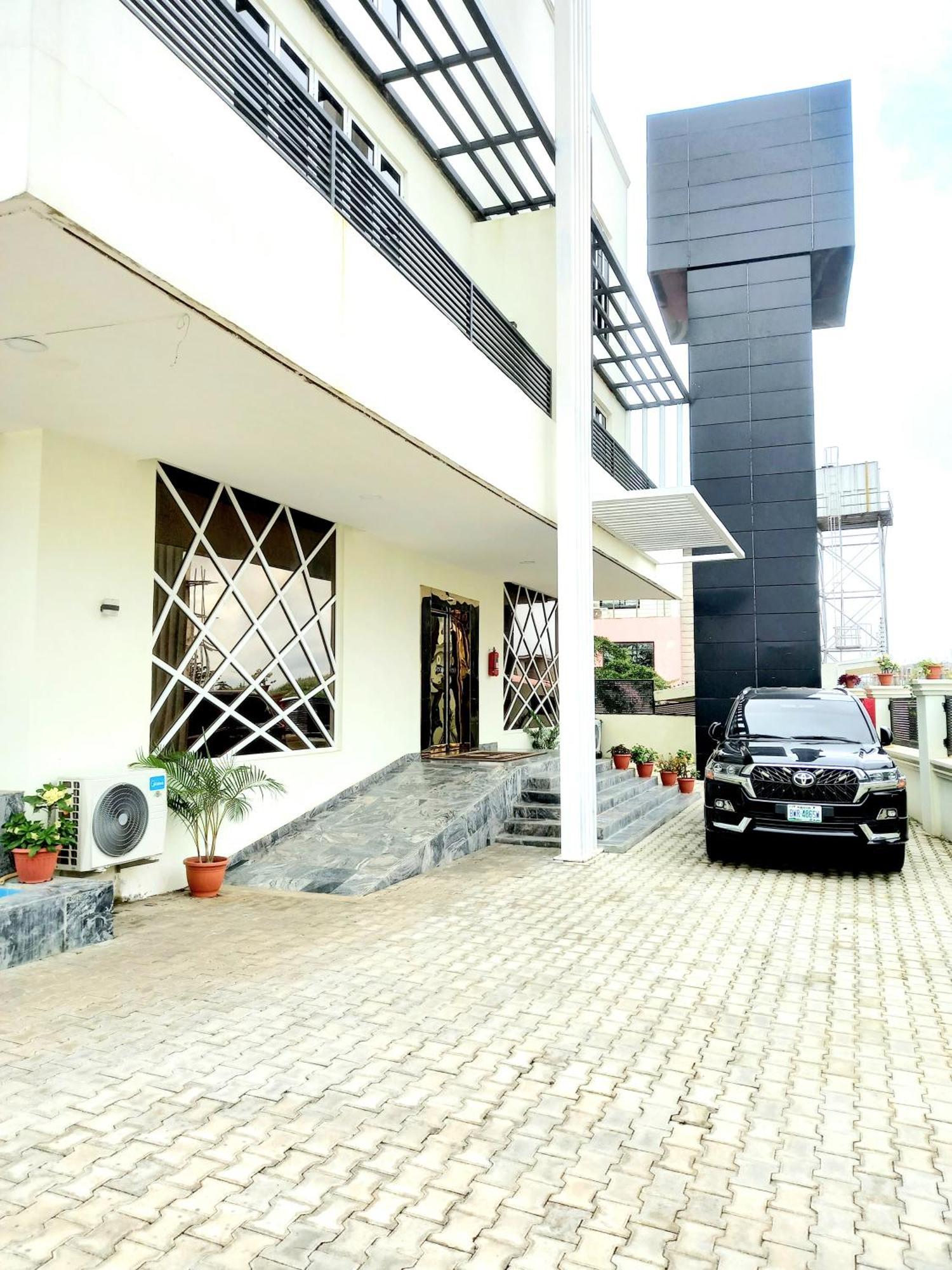 Aveon Hotel Abuja Exteriör bild